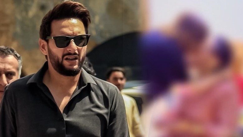 نازیبا مواد شیئر کرنے والے ٹک ٹاکرز کی گرفتاری پر شاہد آفریدی خوش