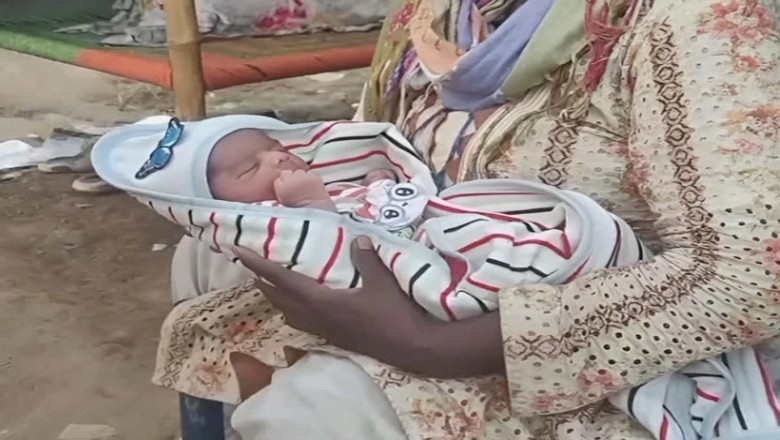 خیمہ بستی میں مقیم سیلاب متاثرہ خاندان کے ہاں اولاد کی پیدائش
