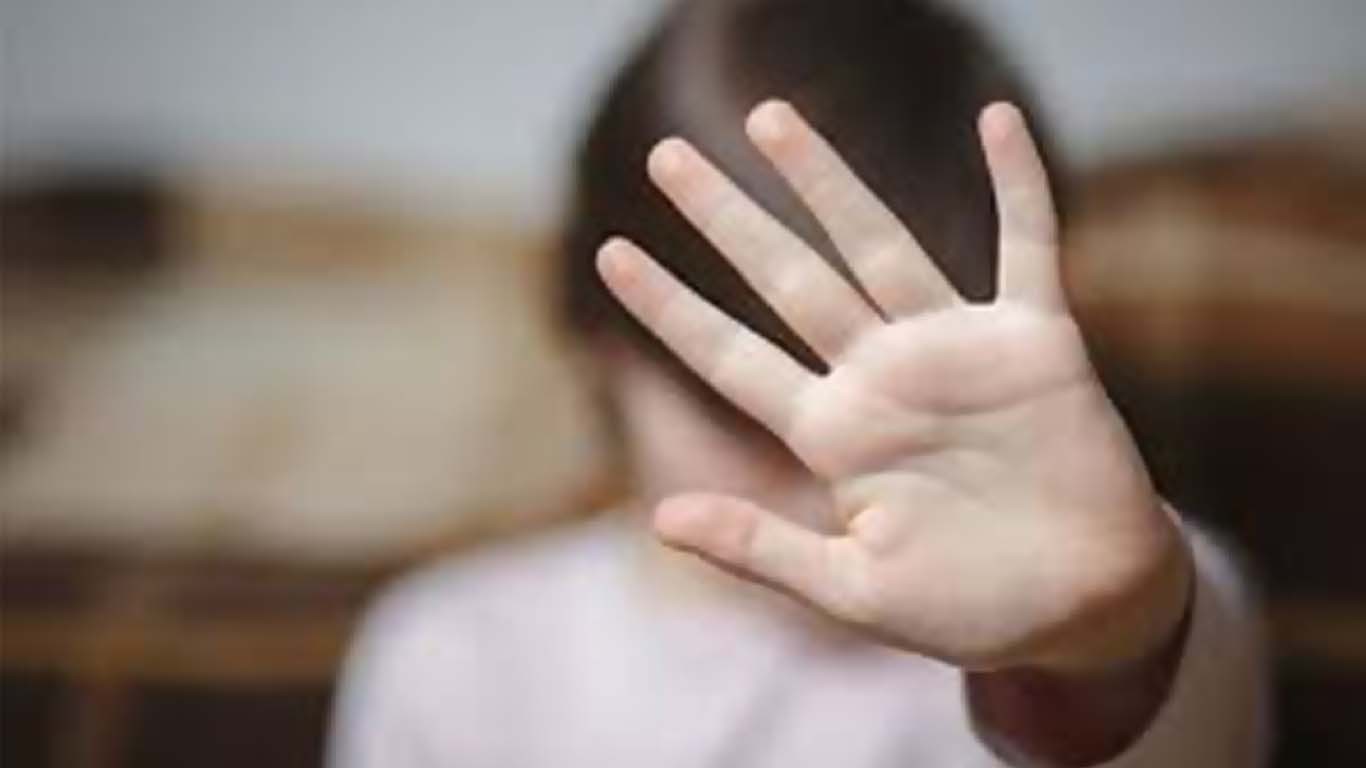 100  سے زائد معصوم بچیوں کو زیادتی کا نشانہ بنانے والا ملزم گرفتار