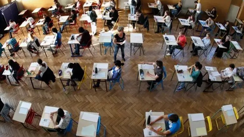 ایم ڈی کیٹ کا پرچہ ملتوی، نئی تاریخ کا اعلان ہوگیا