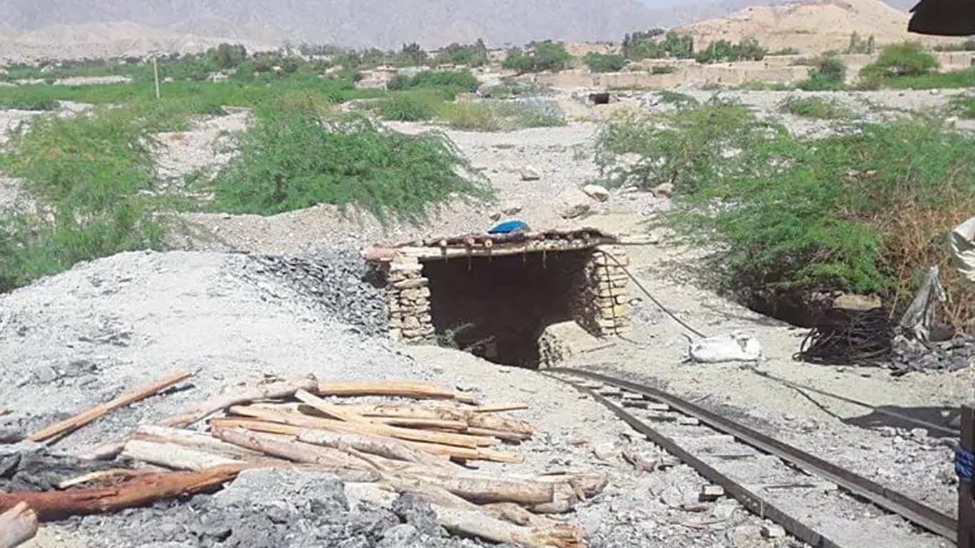 کرک میں کان کنی پر پابندی عائد، دفعہ 144 نافذ