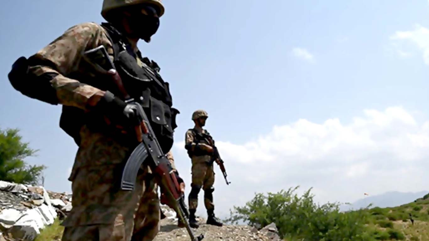 ڈی آئی خان، فورسز کے آپریشن میں فتنہ الخوارج کے 13 دہشتگرد ہلاک