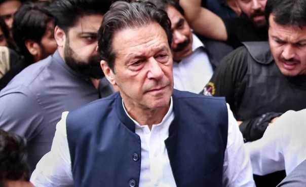 جی ایچ کیو حملہ کیس کے دوران عمران خان کی طبیعت خراب