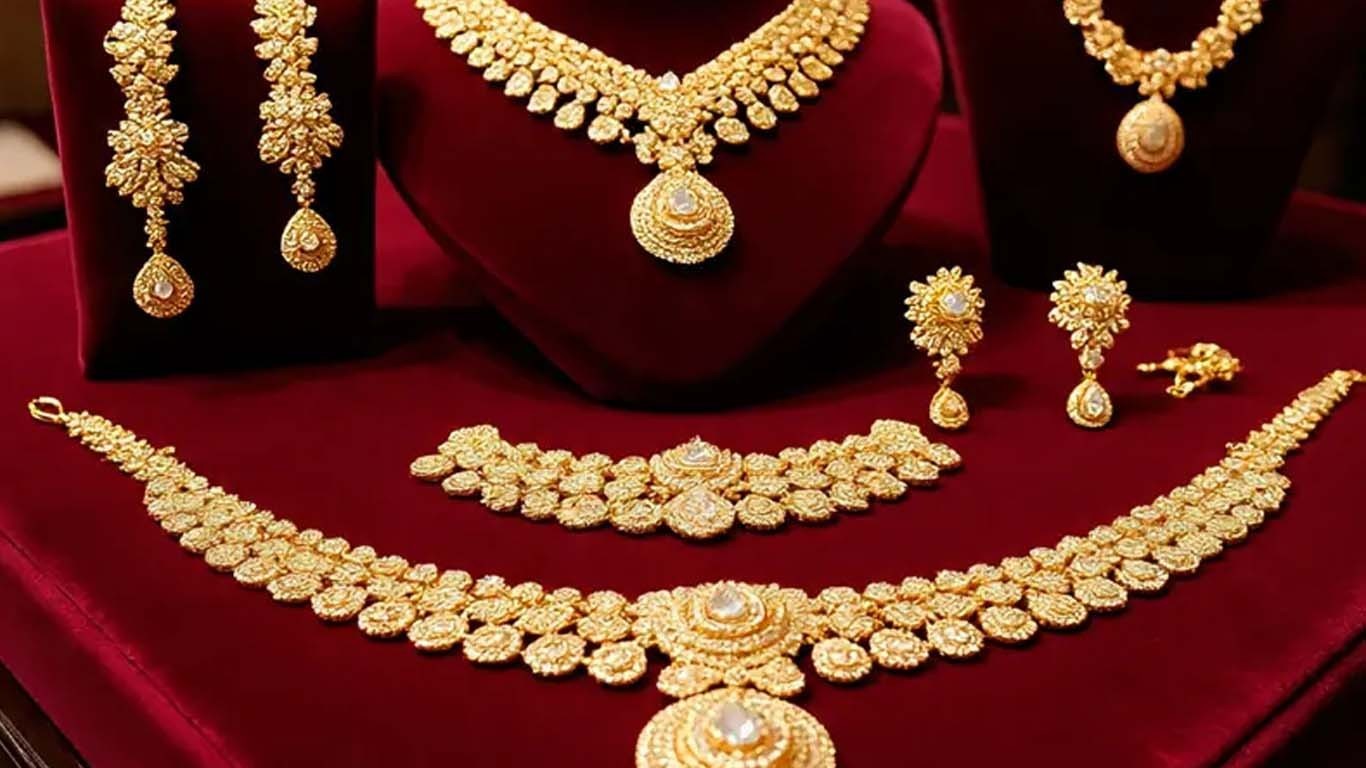 سونے کے بعد چاندی کی قیمت میں بھی بڑا اضافہ