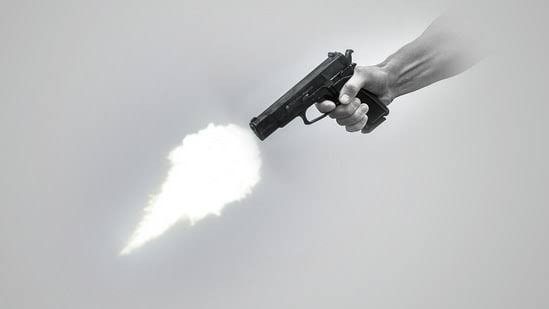 پرائیوٹ اسکول میں میٹرک کے طالب علم نے کلاس کے ساتھی کو فائرنگ کر کے قتل کر دیا