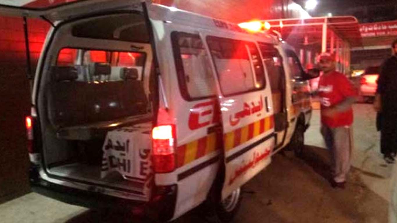 کراچی، دو موٹر سائیکلوں میں تصادم، ایک شخص جاں بحق