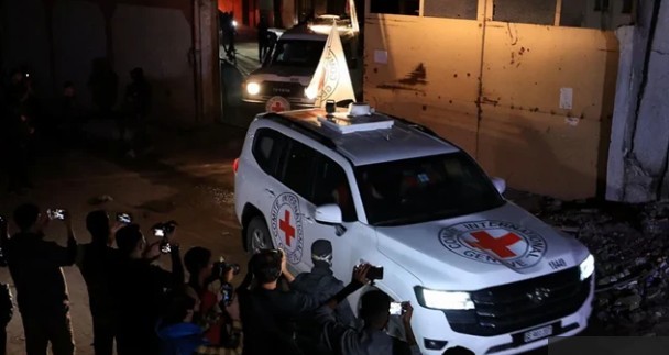 اسرائیل کو مزید 4 مغویوں کی لاشیں مل گئیں