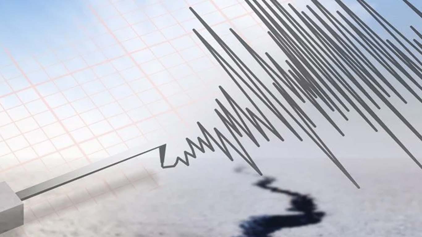 انڈونیشیا میں 6 اعشاریہ 7 شدت کا زلزلہ