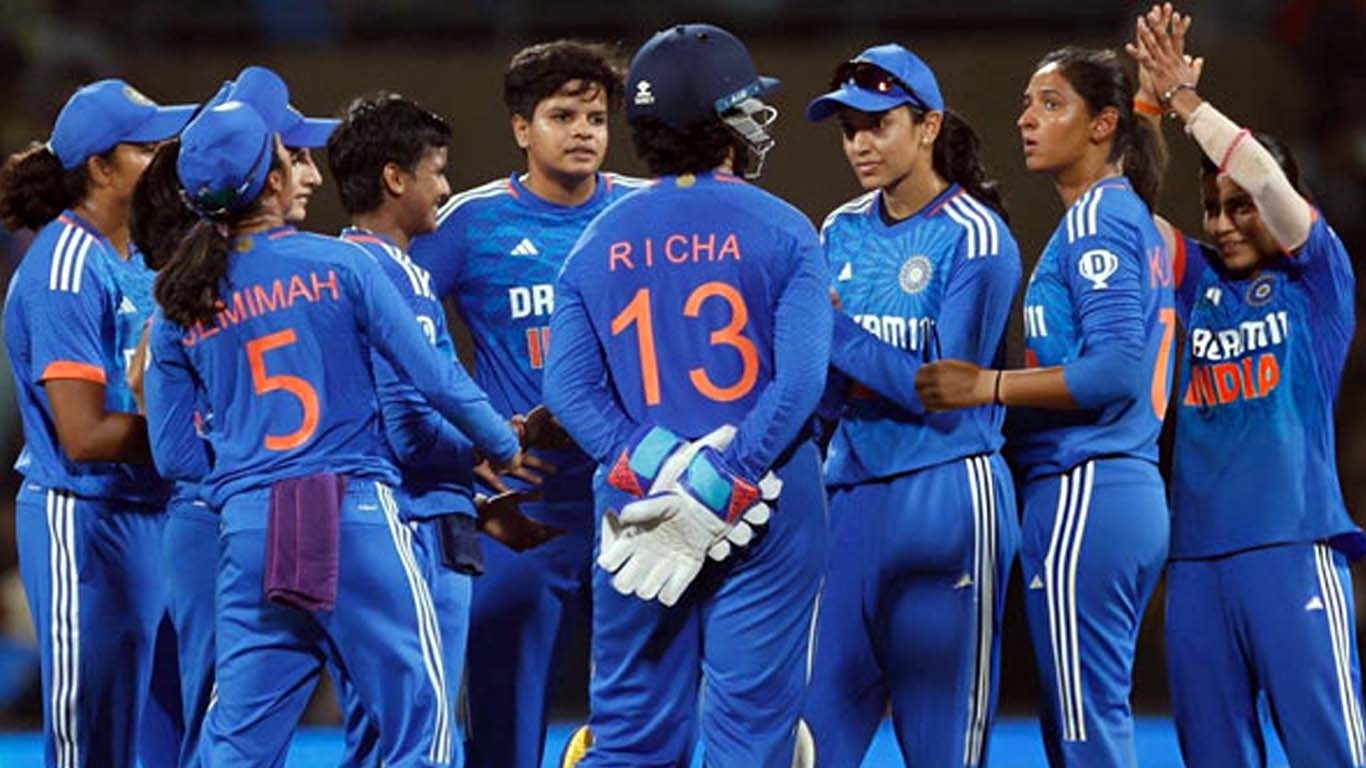 ویمنز ورلڈ کپ، مسلسل تیسری شکست پر بھارتی ٹیم سخت تنقید کی زد میں آگئی