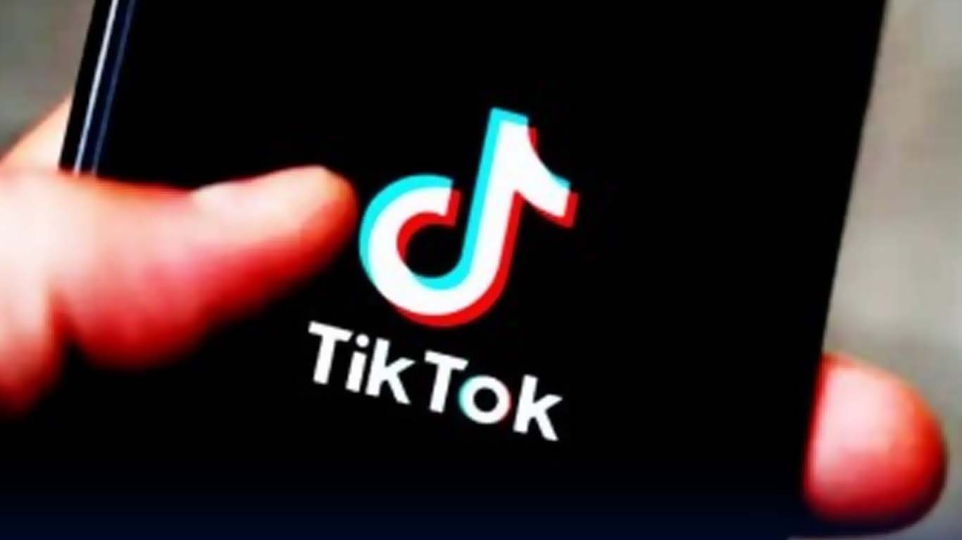 ٹک ٹاک نے پاکستان میں کروڑوں ویڈیوز حذف کردیں