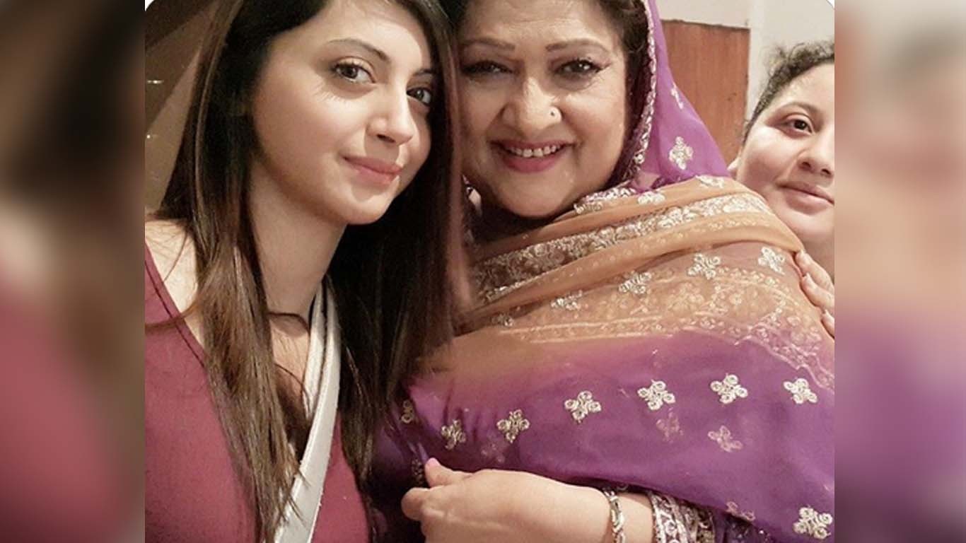 شوہر نے کبھی اظہارِ محبت نہیں کیا، افشاں قریشی نے اپنی داستان سنادی