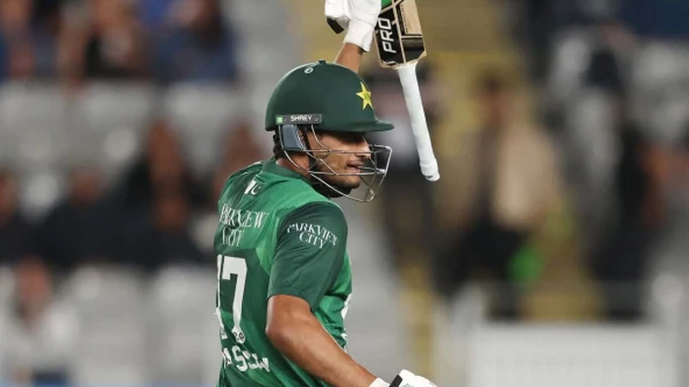 قومی کرکٹر حسن نواز کے گھر بیٹے کی ولادت، نام بھی رکھ دیا