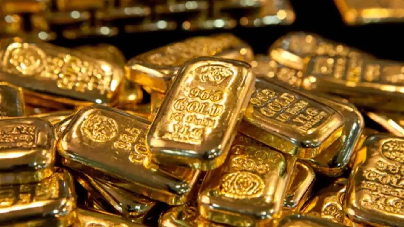 بڑے اضافے کے بعد آج سونے کی قیمت میں معمولی کمی