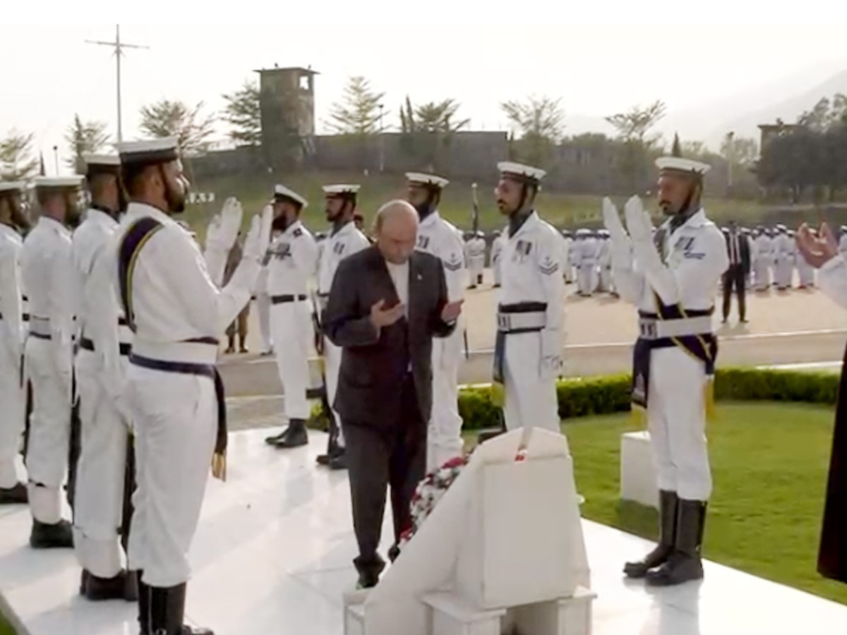 صدر مملکت نے افواج پاکستان سے متعلق ترامیمی بل کو منظور کرلیا