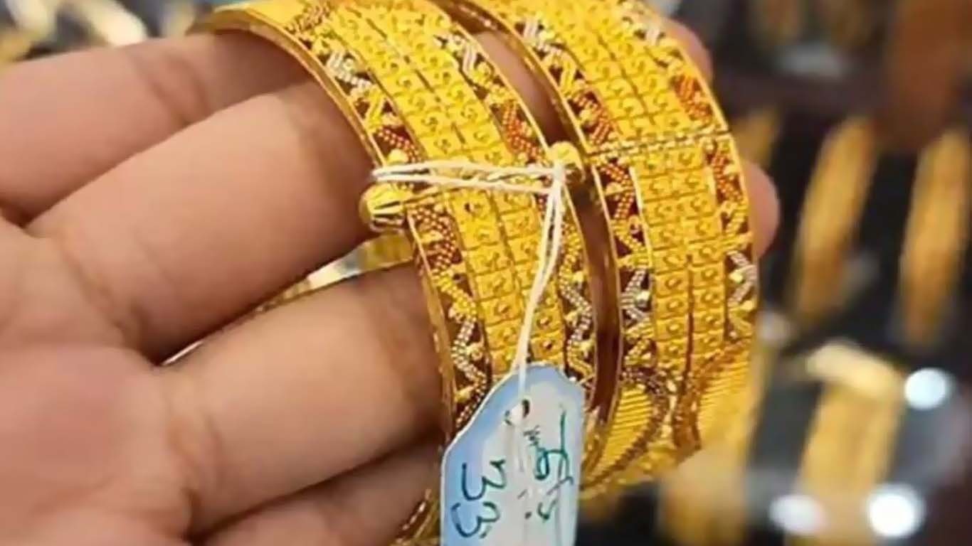 بین الاقوامی مارکیٹ میں فی اونس سونے کی قیمت میں بڑی کمی