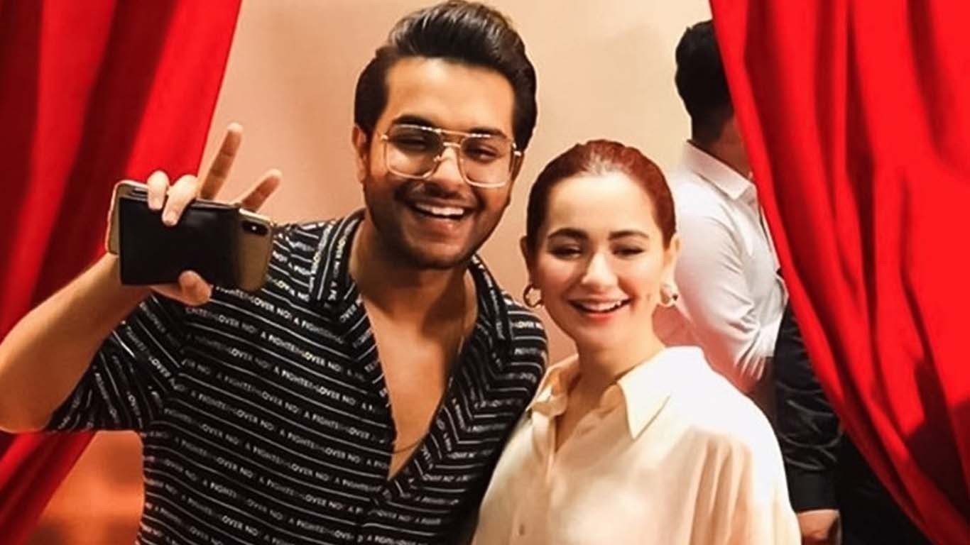 کیا عاصم اظہر نے نئے البم میں ہانیہ عامر کے ساتھ تعلقات کی تصدیق کردی؟