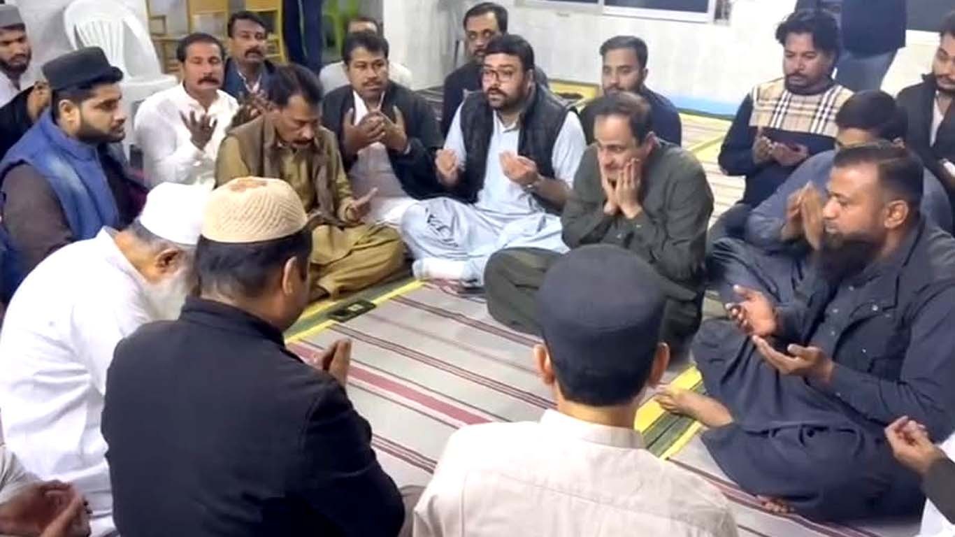 میئرکراچی کی نیپا حادثے میں جاں بحق بچے ابراہیم کے گھر آمد