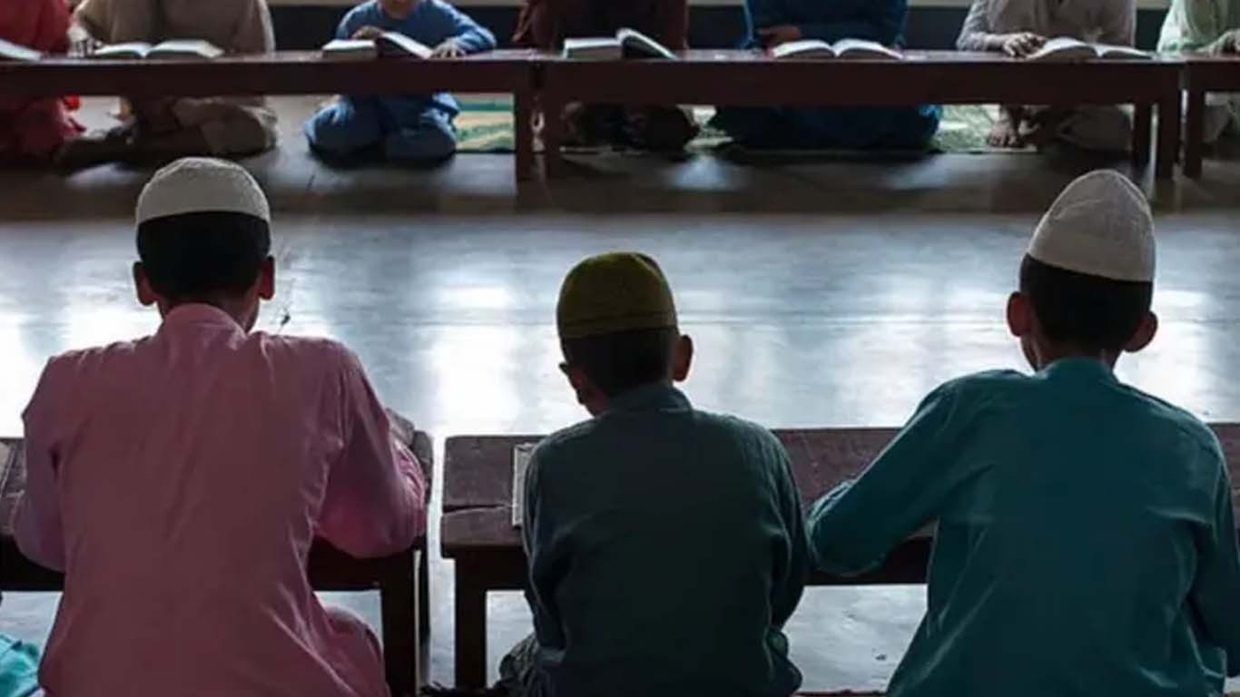 کراچی؛ مدرسے کے طالبعلم کو کچے کے ڈاکوؤں نے اغوا کر لیا