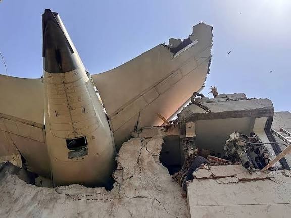 بھارتی مسافر طیارہ گرایا گیا، تحقیقاتی افسران کے ہوشربا انکشافات