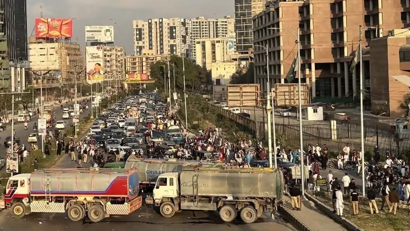 کلچر ڈے ریلی کے شرکا پر دہشت گردی کا مقدمہ درج کرنے پر پولیس کی سرزنش