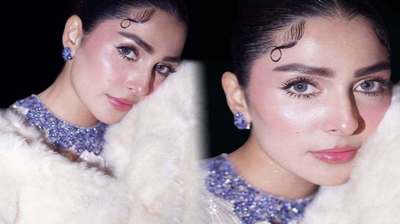 عائزہ خان کی نئی دلکش تصاویر سوشل میڈیا کی زینت بن گئیں