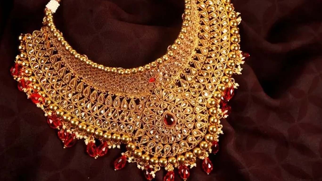 سونے کی قیمت میں آج کتنا اضافہ ہوا؟