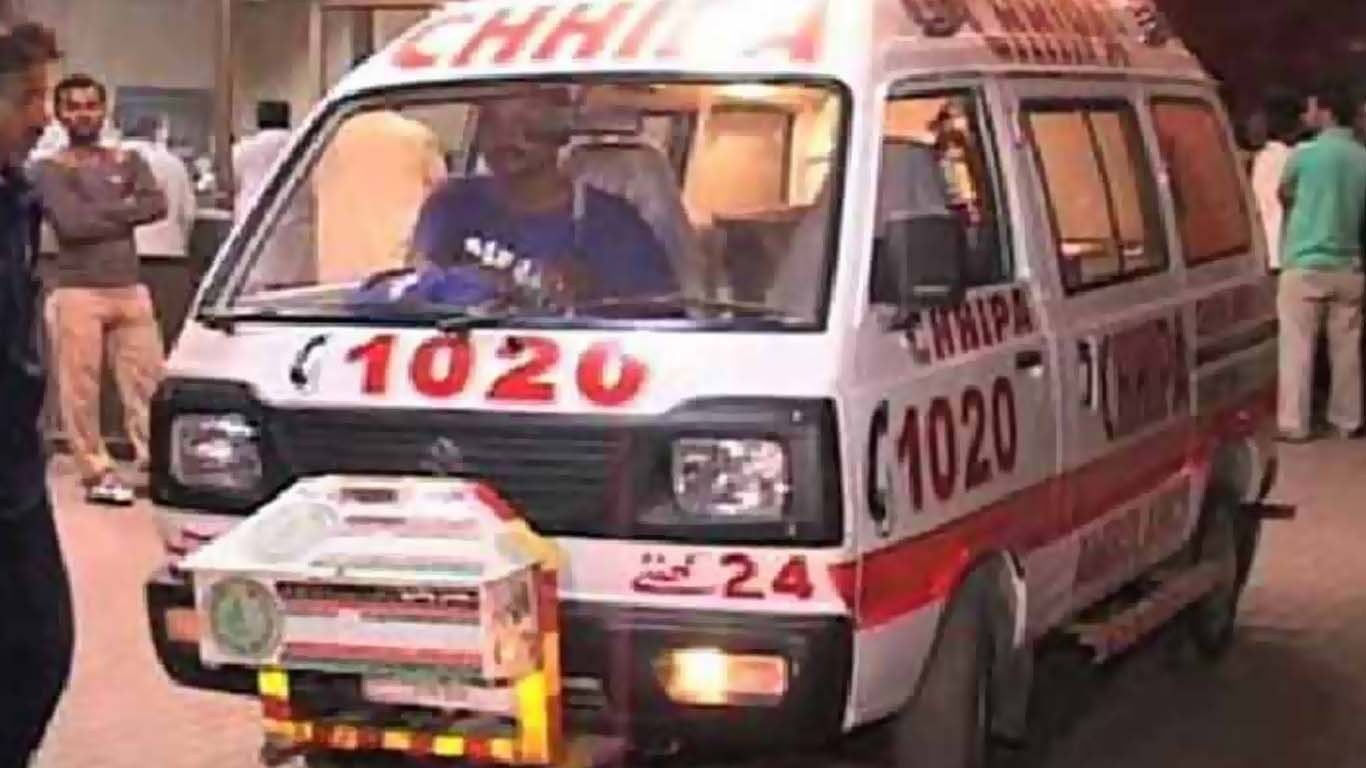 کراچی: منگھوپیر میں واٹر ٹینکر کی ٹکر سے 5 سالہ بچہ جان سے گیا