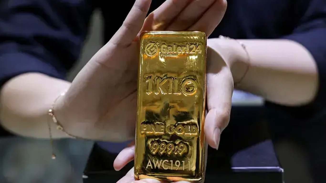 سونے کی قیمت میں آج پھر ہزاروں روپے بڑھ گئے