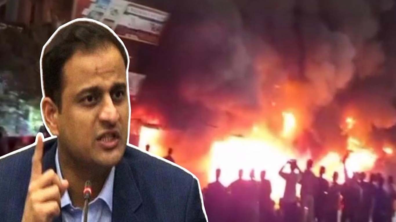 گل پلازہ آتشزدگی، امدادی کارروائیاں تسلسل سے جاری ہیں، میئر کراچی