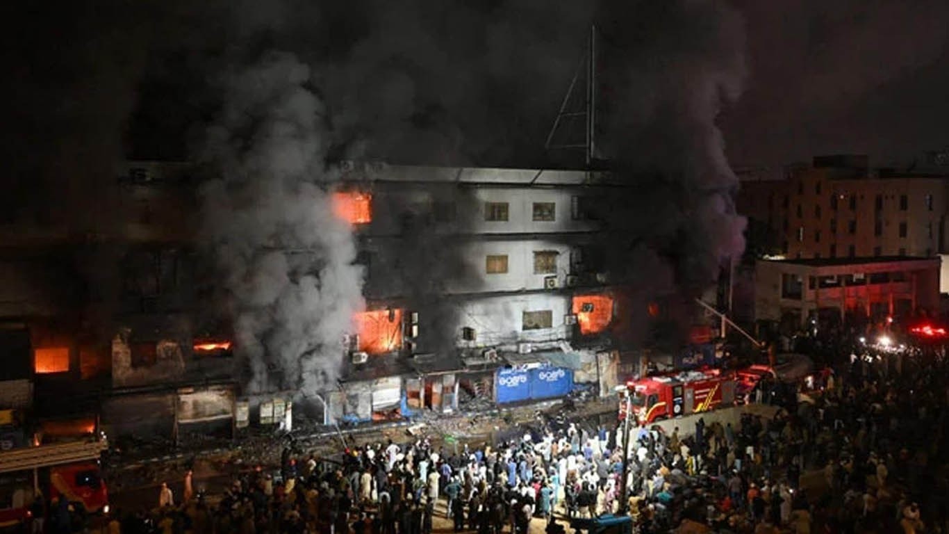 گل پلازہ سانحہ، ریسکیو حکام نے جاں بحق اور زخمی افراد کی فہرست جاری کر دی