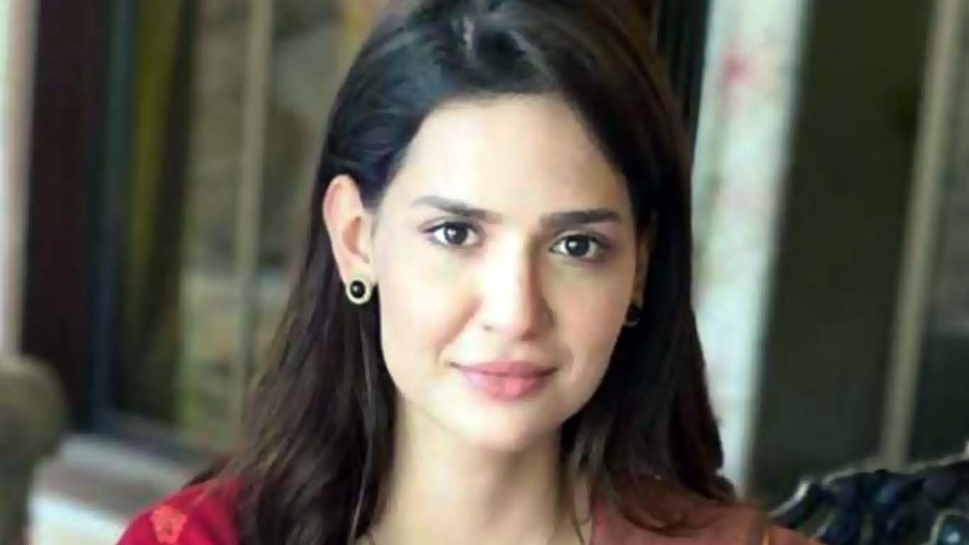 ودیا بالن کو پاکستان لاکر ڈرامہ بنانا چاہوں گی' مدیحہ امام