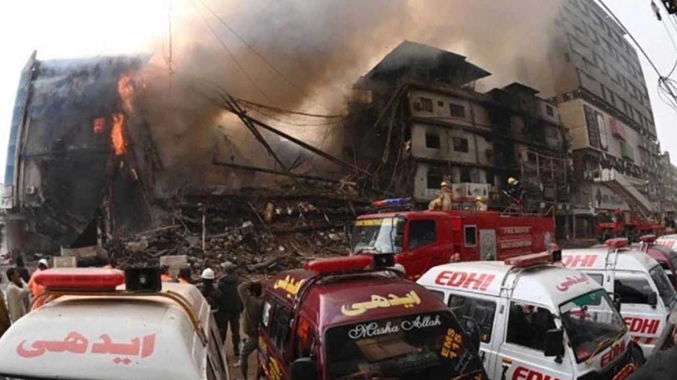 جعل سازوں نے گل پلازہ سانحے کو بھی کمائی کا ذریعہ بنالیا