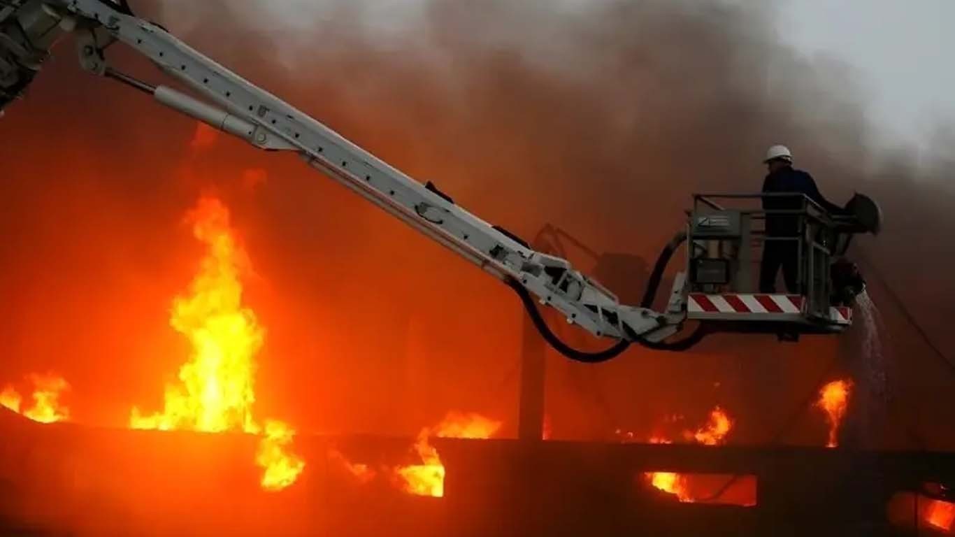 سرچ آپریشن کا نواں روز، وفاقی ٹیکنیکل ٹیم گل پلازہ پہنچ گئی