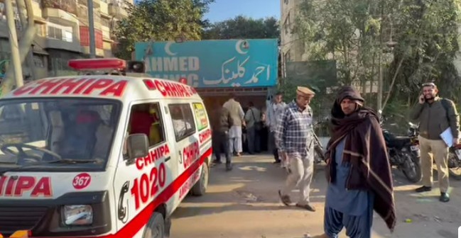 کراچی کے کلینک میں سگریٹ کی وجہ سے آتشزدگی، ڈاکٹر جاں بحق