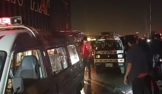 کلینک میں زخمی مریض کو طبی امداد کے دوران فائرنگ سے قتل کردیا گیا