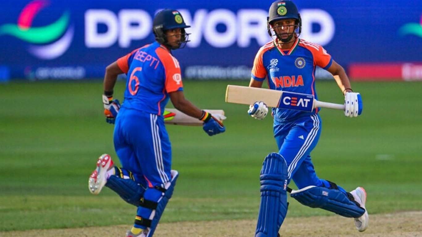 ٹی ٹوئنٹی ورلڈ کپ، بھارت نے پاکستان کو باآسانی 61 رنز سے شکست دیدی