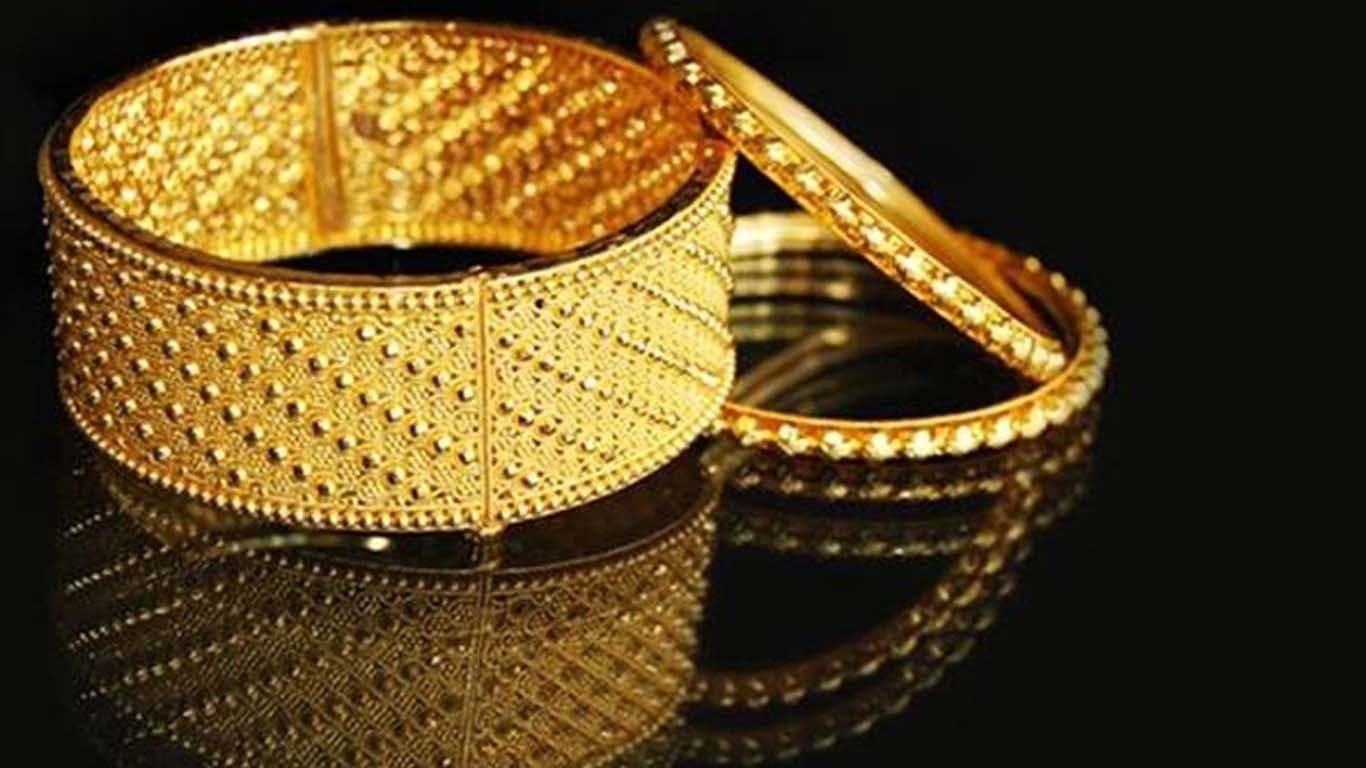 سونا مزید مہنگا ہوگیا، خریدار پریشان