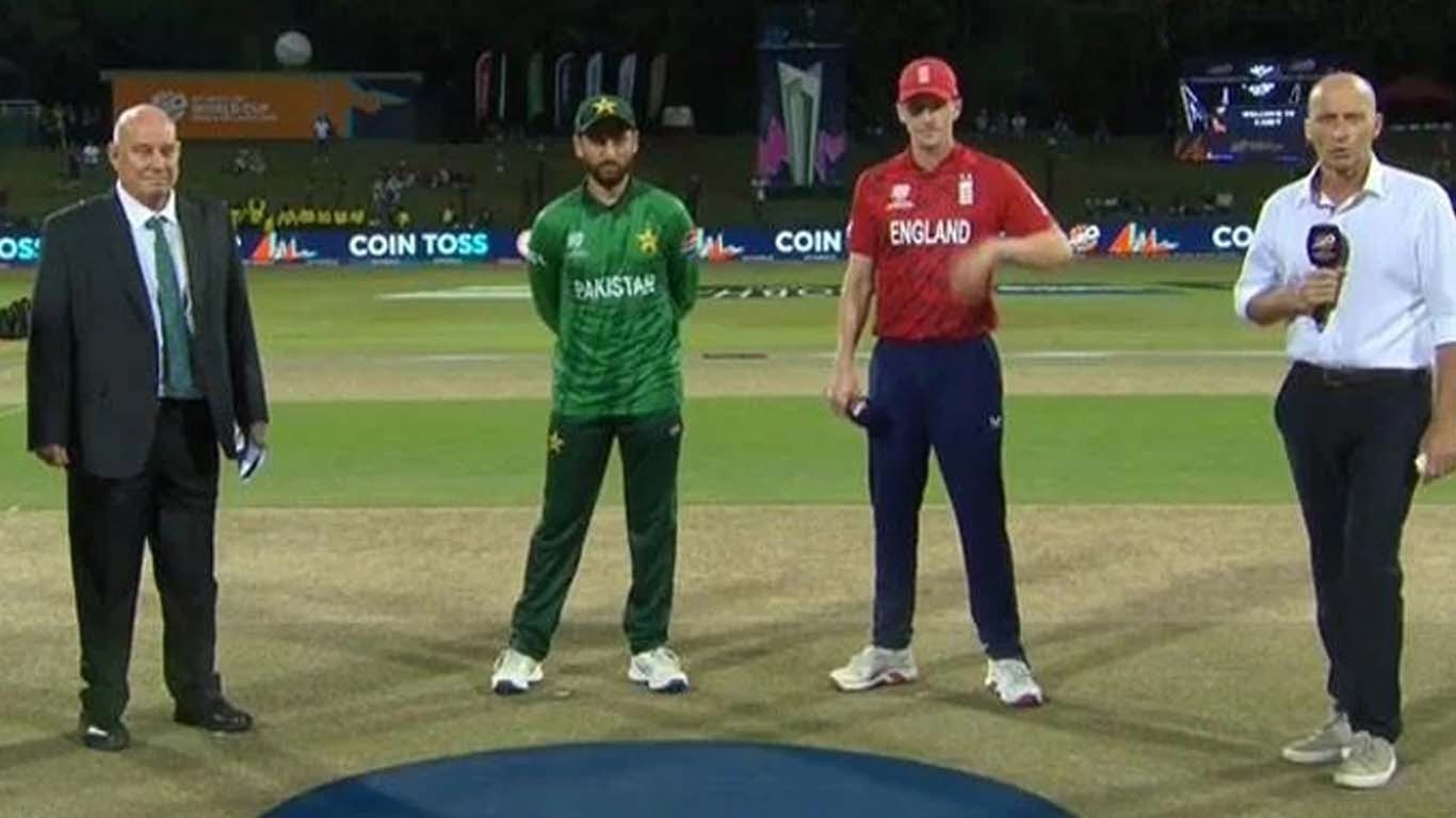 سپر ایٹ مرحلہ، پاکستان کا انگلینڈ کیخلاف ٹاس جیت کر بیٹنگ کا فیصلہ