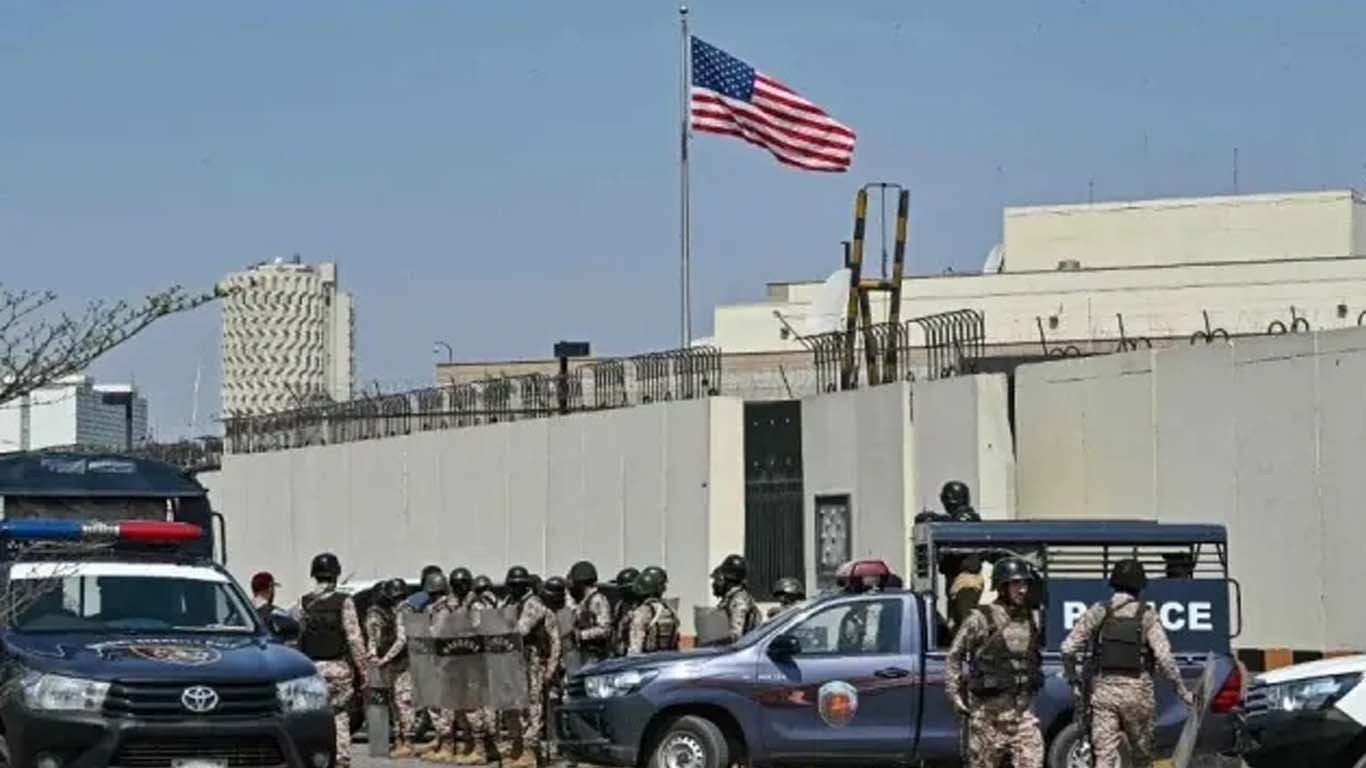 کراچی: امریکی قونصل خانے پر ہنگامہ آرائی میں 11 افراد کی ہلاکت پر تحقیقات کا آغاز