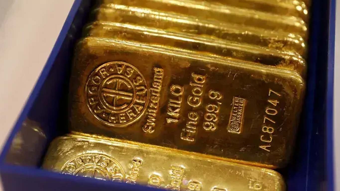 ملک میں سونے کے بھاؤ میں کمی، فی تولہ کتنے کا ہوگیا؟