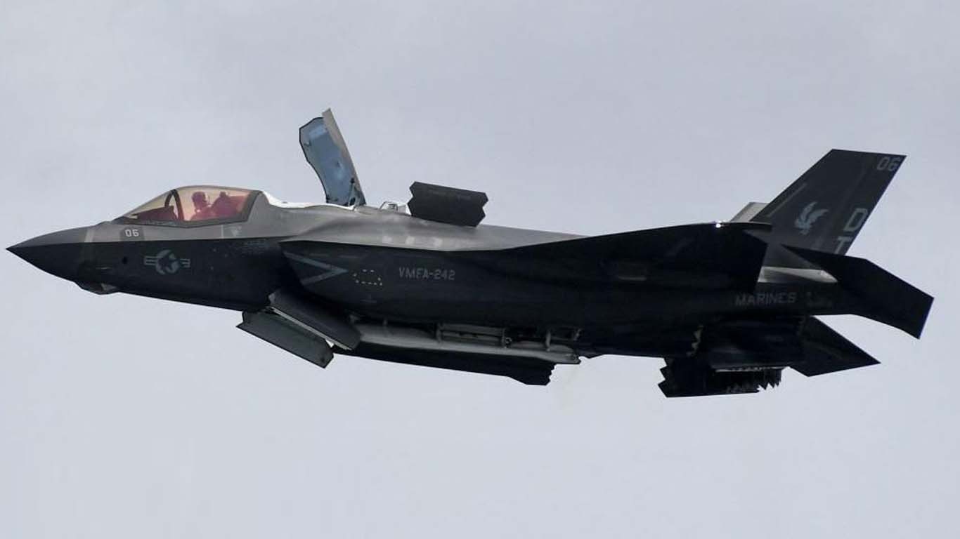 ایف 35 تباہ کر کے امریکی غرور خاک میں ملایا، اسپیکر ایران پارلیمنٹ