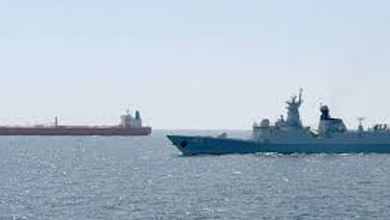 ایران نے پاکستانی پرچم بردار 20 جہازوں کو آبنائے ہرمز سے گزرنے کی اجازت دے دی