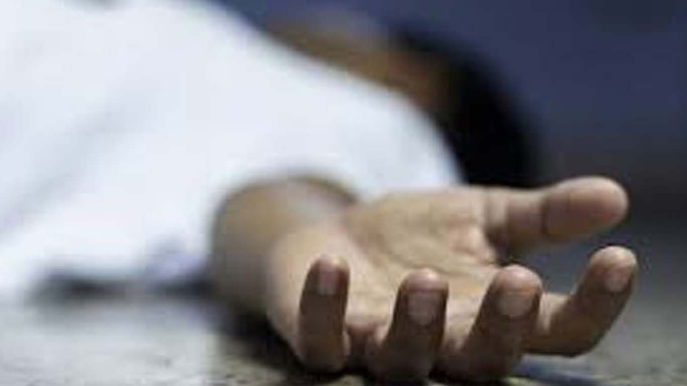 کراچی، لفٹ میں کام کے دوران مزدور گر کر جاں بحق