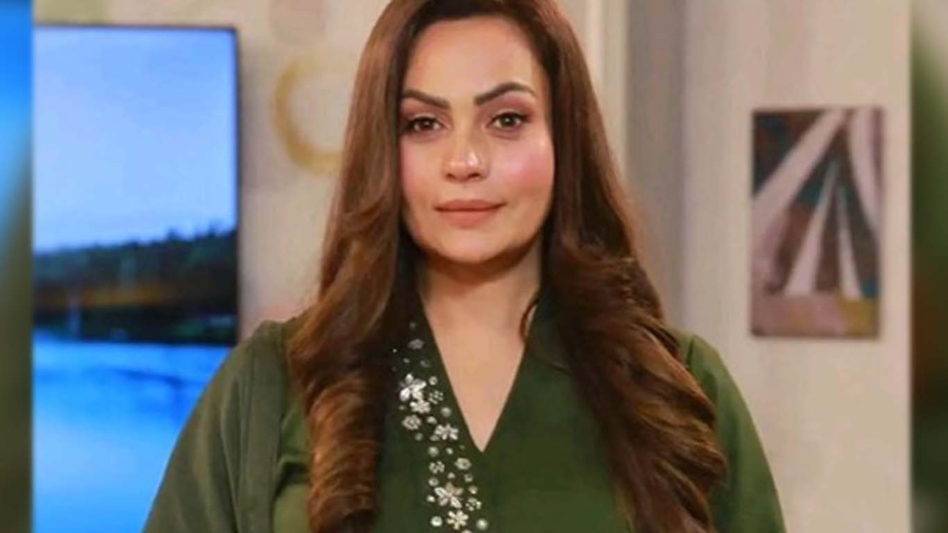شادی کے بعد پہلی ترجیح کیا ہونی چاہئے؟ سعدیہ امام کی لب کشائی