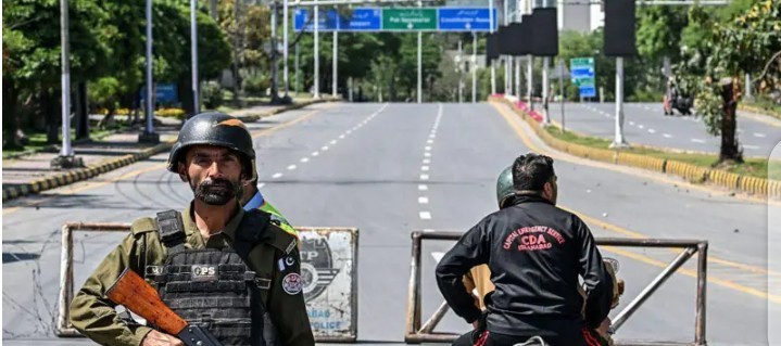 ایران امریکا مذاکرات کا دوسرا دور، اسلام آباد میں اسکول، دفاتر بند