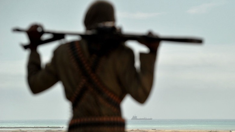 صومالی قزاقوں کے ہاتھوں پاکستانی یرغمال، حکومت نے واپسی کیلیے اقدامات شروع کردیے