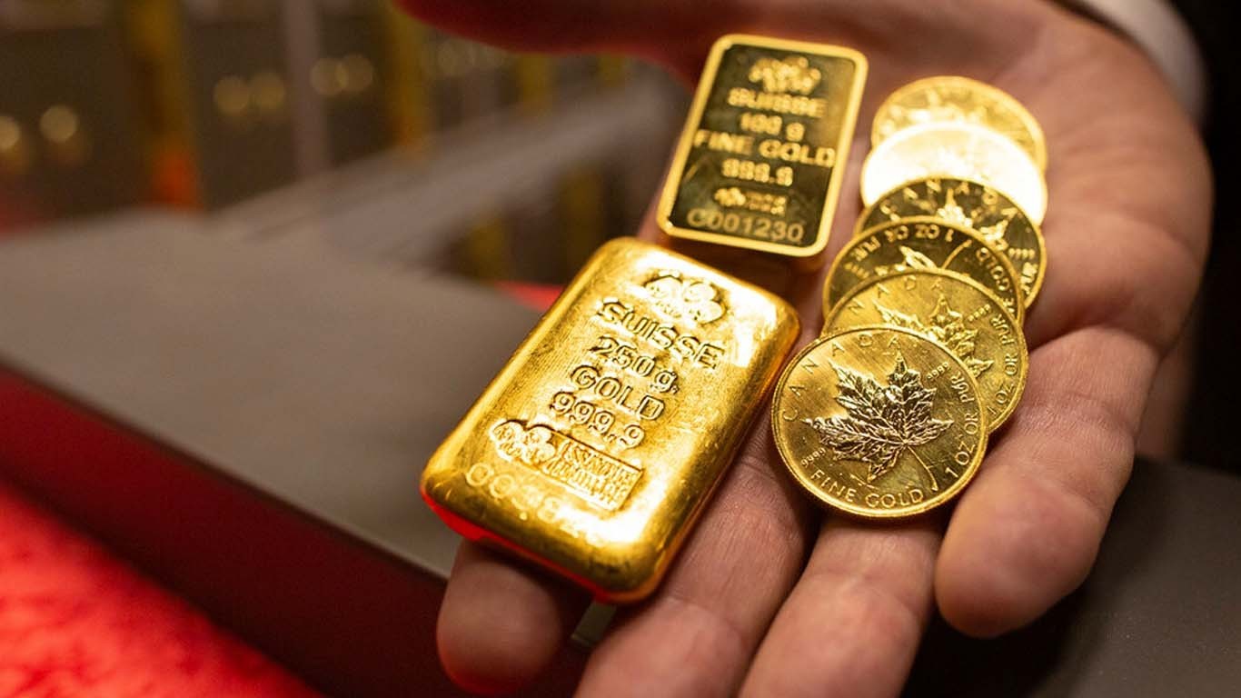 سونے کی قیمت آج کتنی کم ہوگئی؟
