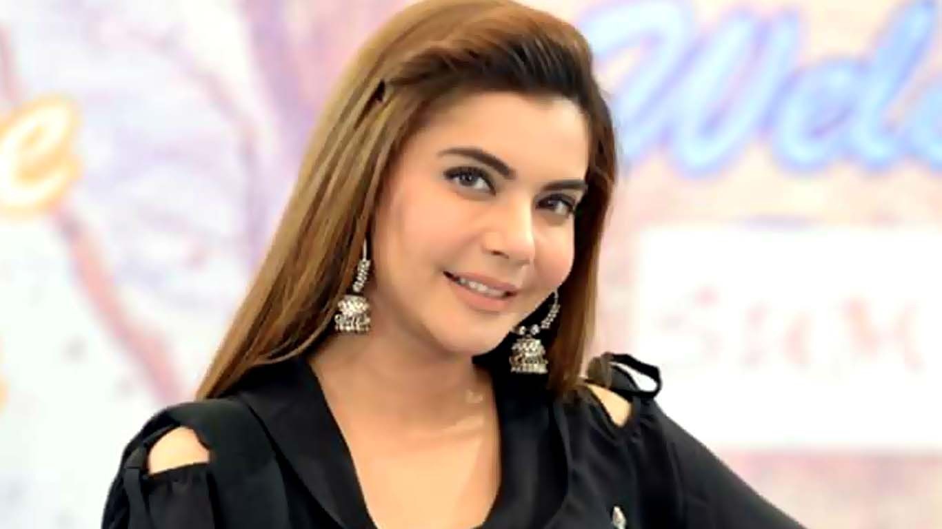 یاسر نواز عمر میں کتنے بڑے ہیں؟ ندا یاسر کا اہم انکشاف