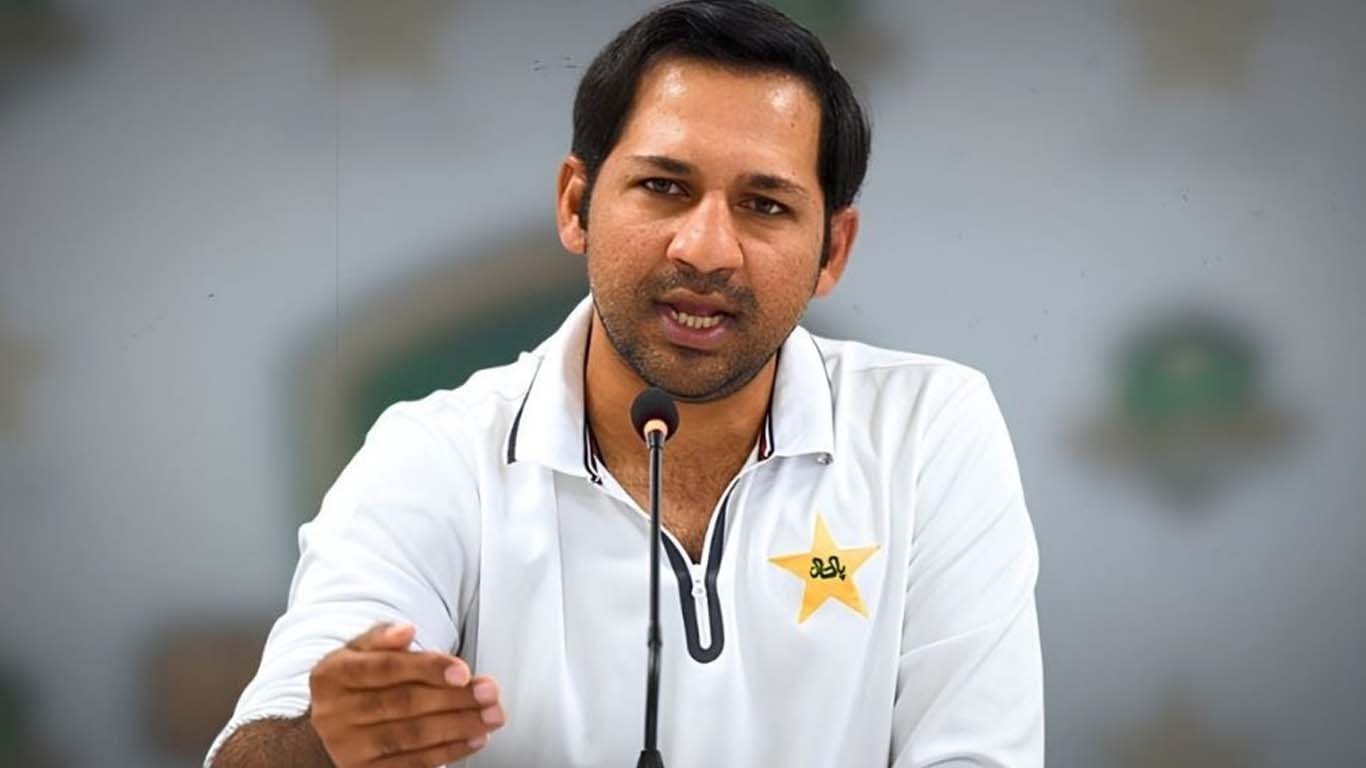 ٹیم کیلئے کھیلو اپنے لیے نہیں، سرفراز احمد نے کھلاڑیوں کو جھاڑ پلادی
