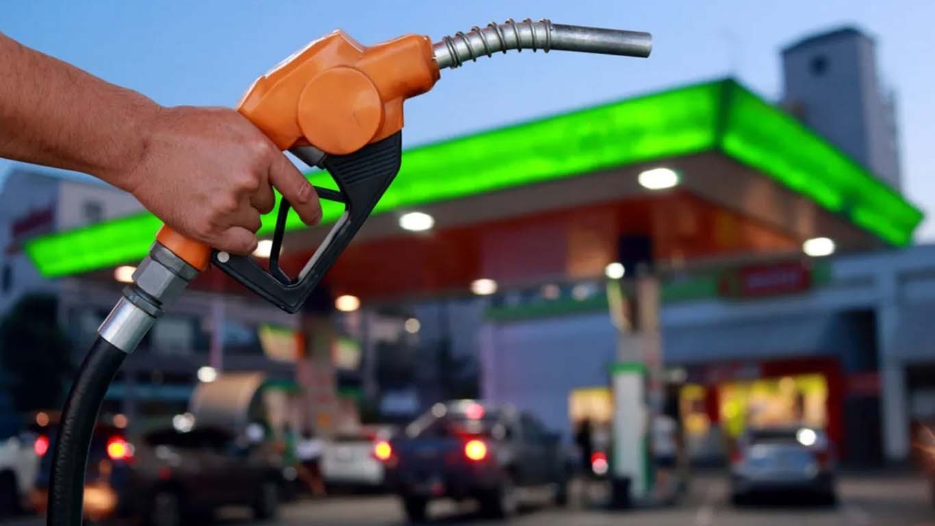 متحدہ عرب امارات میں پیٹرول مہنگا ہوگیا